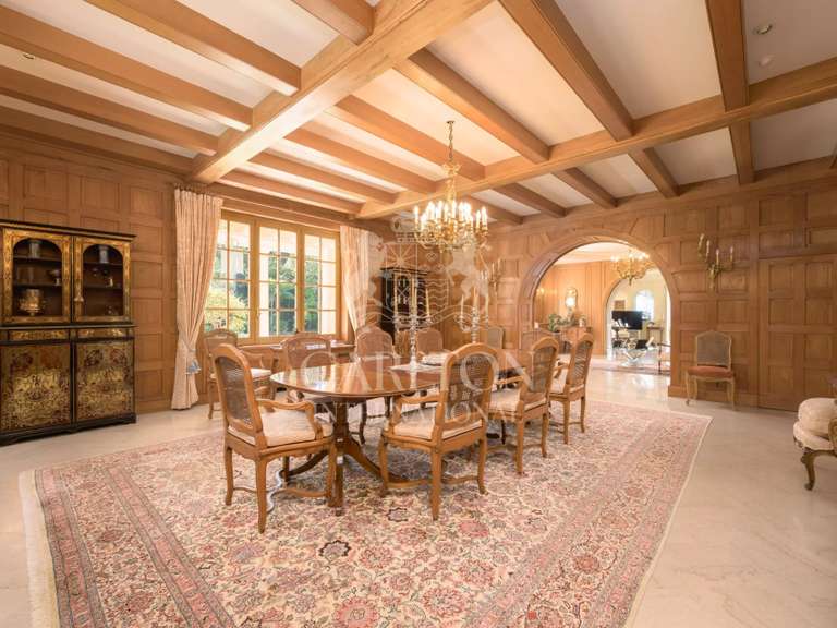 Propriété Cap-d-antibes - 555m²