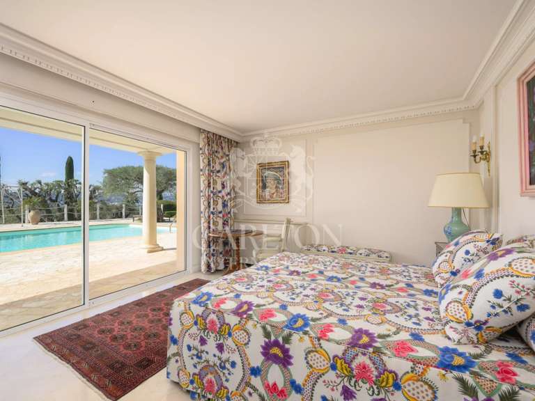 Propriété Cap-d-antibes - 555m²