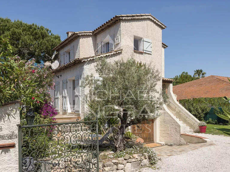 Vente Villa cap-d-antibes - 5 chambres