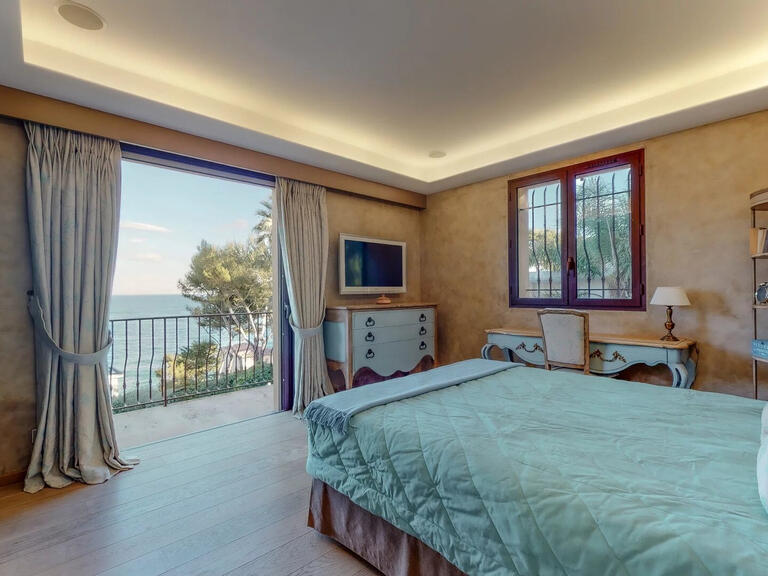 Sale Villa cap-d-antibes - 6 bedrooms