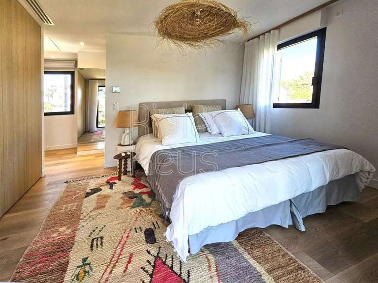 Villa Cap-d-antibes - 3 chambres - 164m²