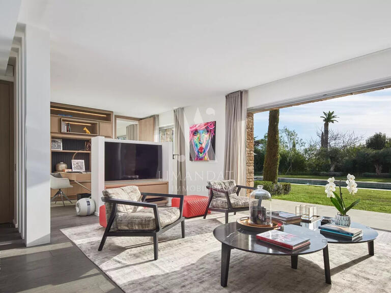 Villa cap-d-antibes - 5 bedrooms - 330m²