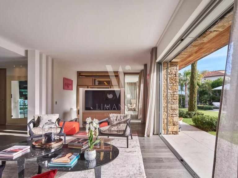 Villa cap-d-antibes - 5 bedrooms - 330m²
