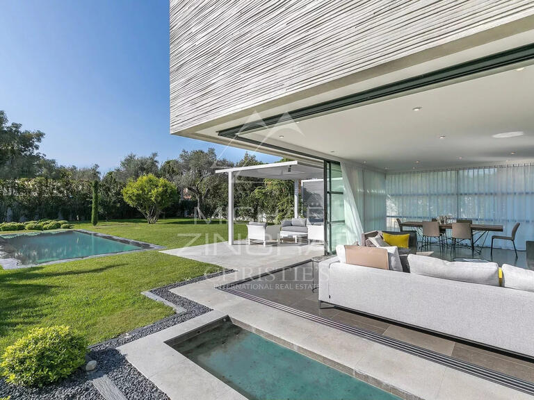 Villa Cap-d-antibes - 5 chambres - 318m²
