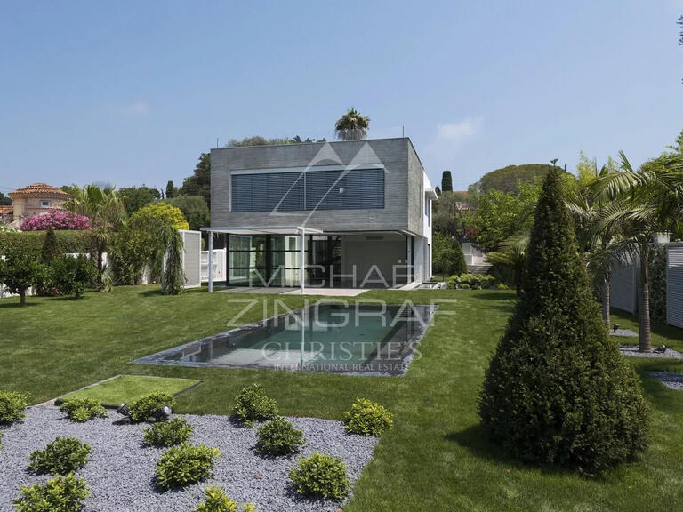 Villa Cap-d-antibes - 5 chambres - 318m²