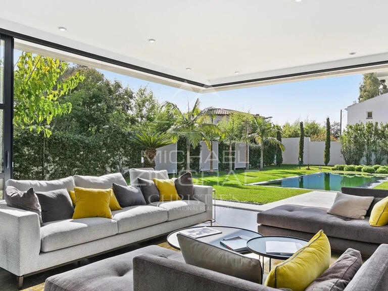 Villa Cap-d-antibes - 5 chambres - 318m²