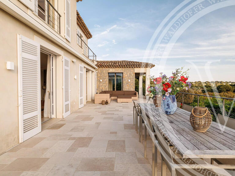 Villa Cap-d-antibes - 6 chambres - 350m²