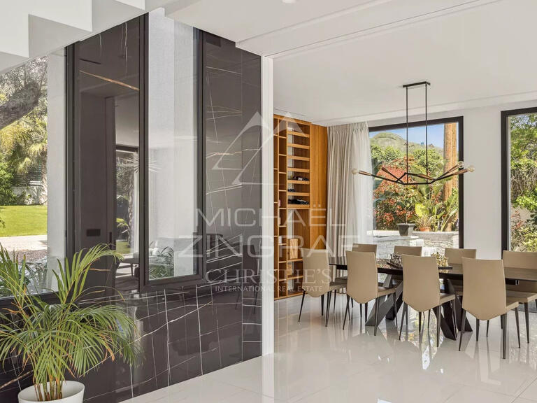 Villa Cap-d-antibes - 5 chambres - 320m²