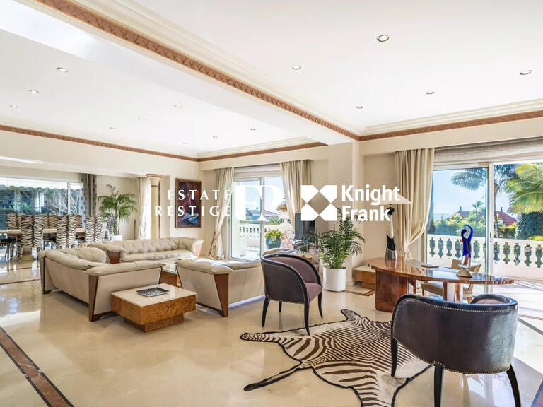 Villa Cap-d-antibes - 5 chambres - 344m²
