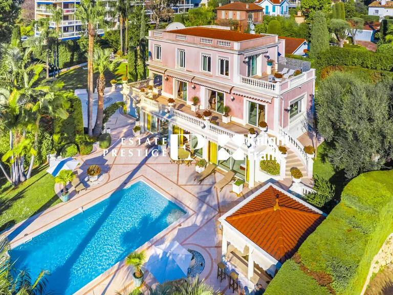 Villa Cap-d-antibes - 5 chambres - 344m²