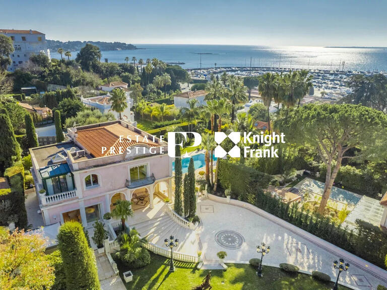 Villa Cap-d-antibes - 5 chambres - 344m²