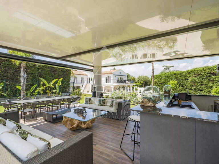 Villa cap-d-antibes - 4 bedrooms - 280m²