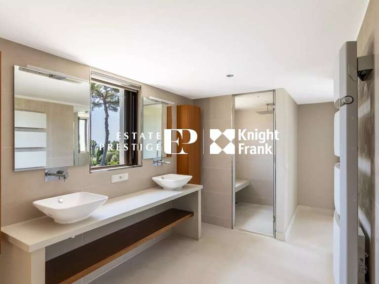 Villa cap-d-antibes - 5 bedrooms - 346m²