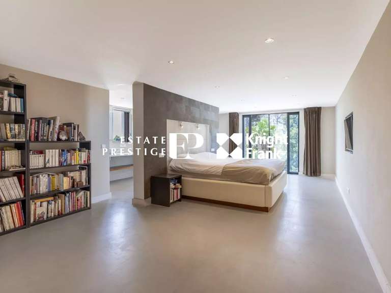 Villa cap-d-antibes - 5 bedrooms - 346m²