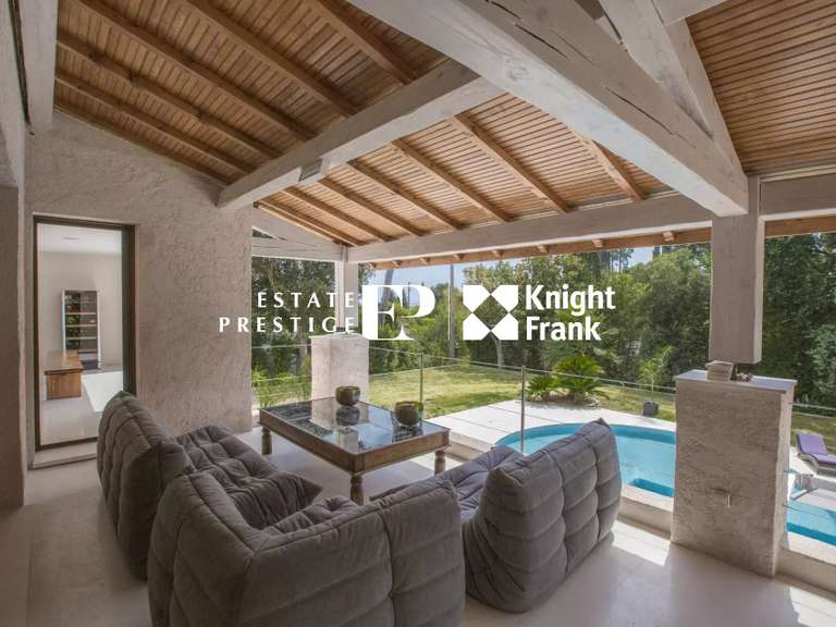 Villa Cap-d-antibes - 5 chambres - 346m²