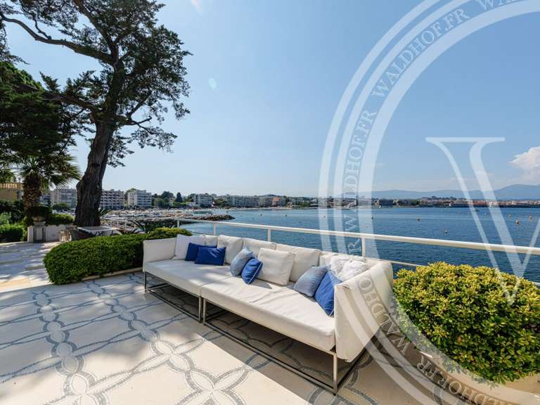 Villa Cap-d-antibes - 410m²