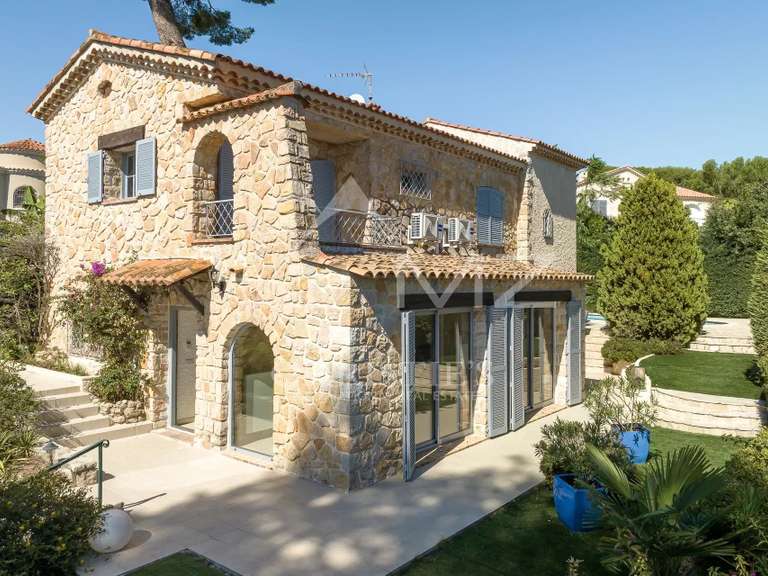 Villa avec Vue sur mer Cap-d-antibes - 3 chambres - 160m²