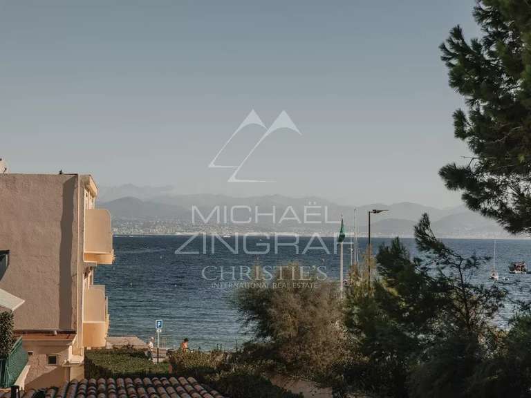 Villa avec Vue sur mer Cap-d-antibes - 4 chambres - 120m²