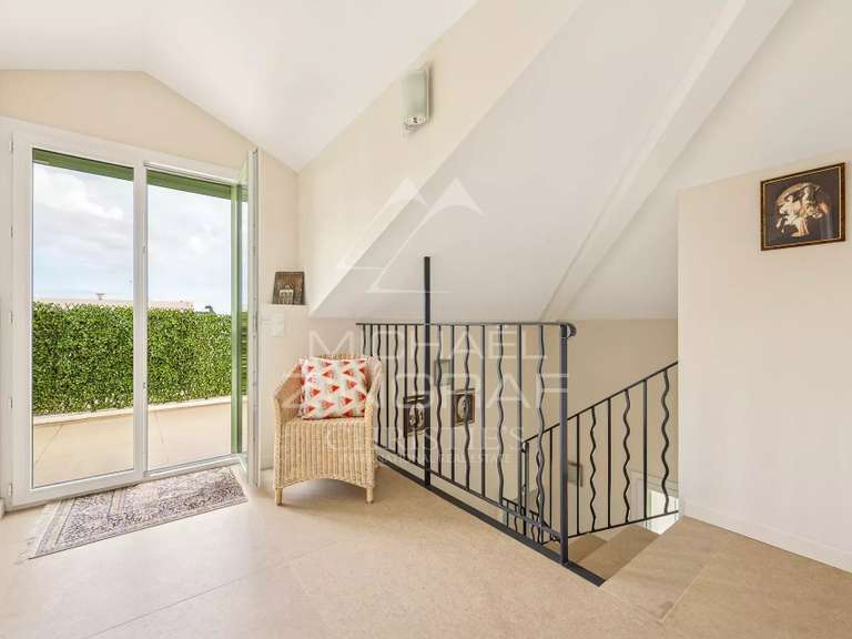 Villa avec Vue sur mer Cap-d-antibes - 4 chambres - 120m²