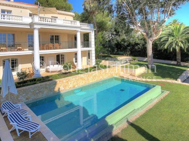 Villa avec Vue sur mer Cap-d-antibes - 3 chambres - 260m²