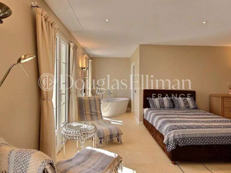 Villa avec Vue sur mer Cap-d-antibes - 3 chambres - 260m²