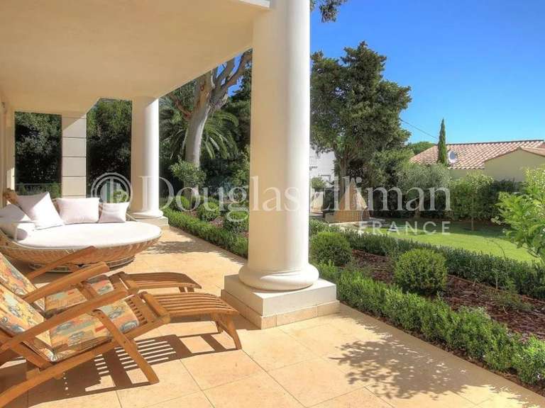 Villa avec Vue sur mer Cap-d-antibes - 3 chambres - 260m²