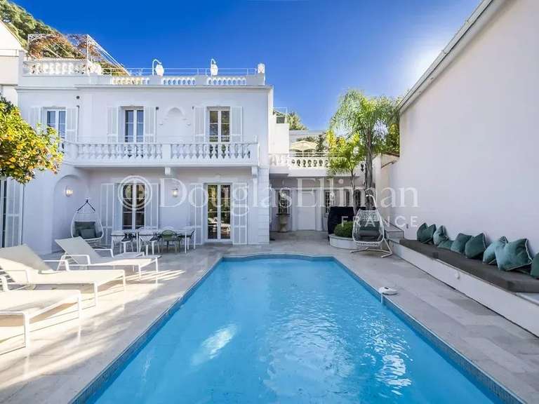Villa Cap-d-antibes - 4 chambres - 140m²