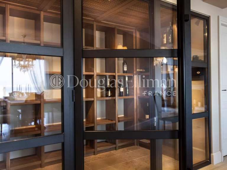 Villa avec Vue sur mer Cap-d-antibes - 5 chambres - 300m²