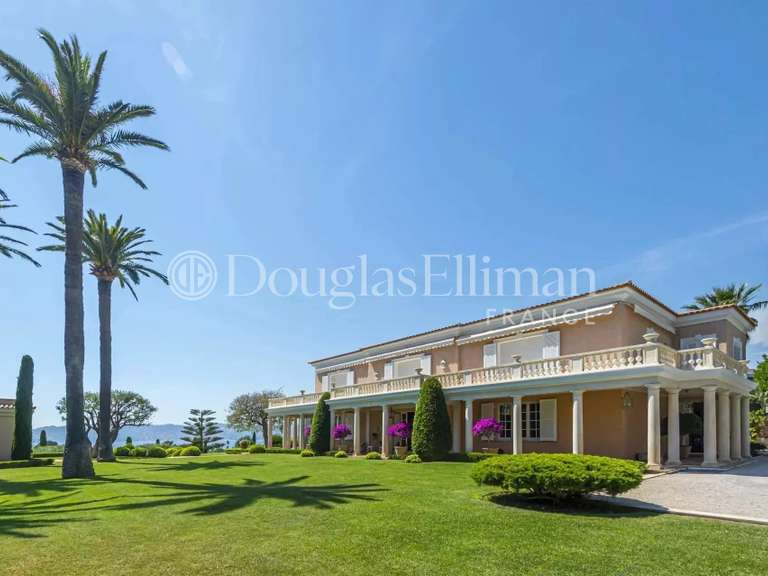 Villa avec Vue sur mer Cap-d-antibes - 6 chambres - 555m²