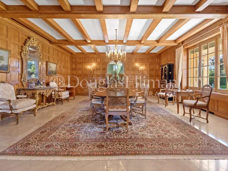 Villa avec Vue sur mer Cap-d-antibes - 6 chambres - 555m²