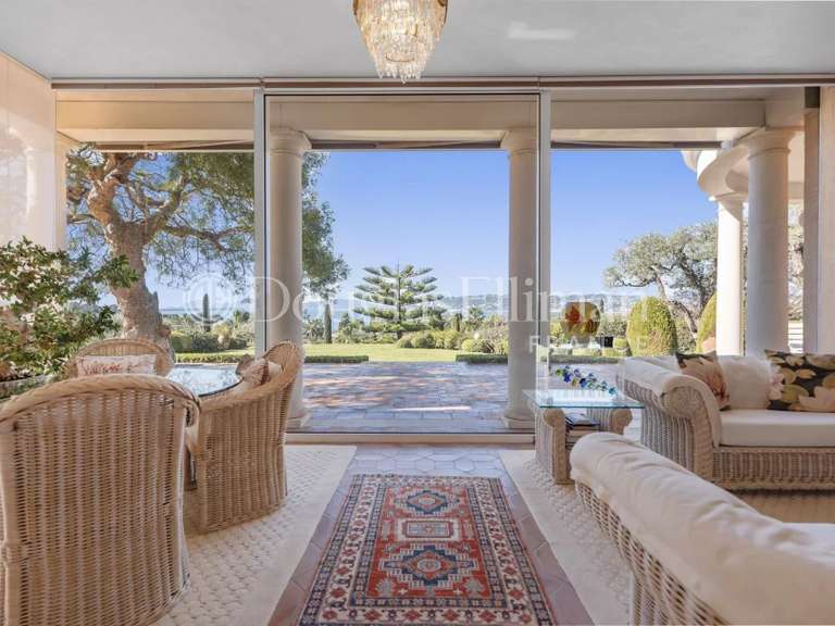 Villa avec Vue sur mer Cap-d-antibes - 6 chambres - 555m²