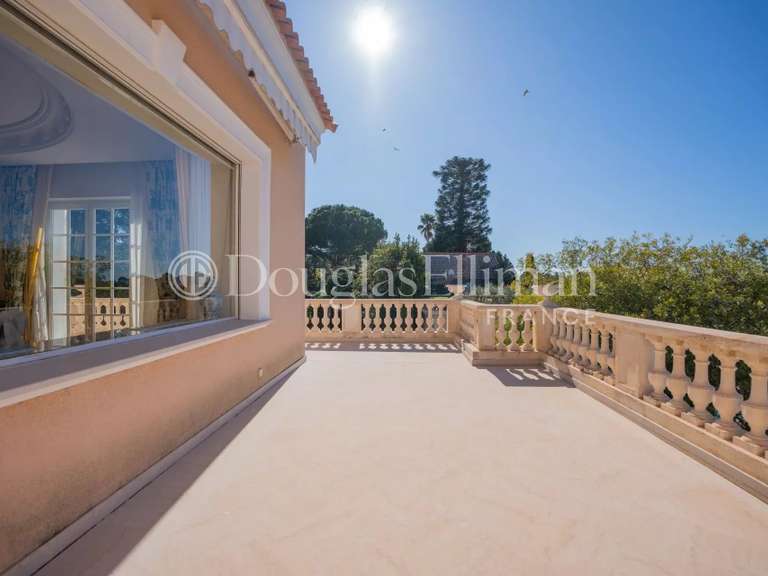 Villa avec Vue sur mer Cap-d-antibes - 6 chambres - 555m²