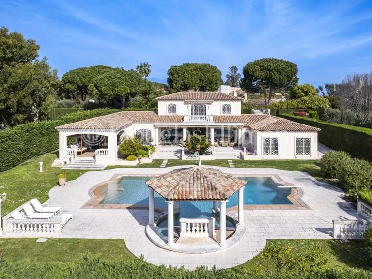 Villa Cap-d-antibes - 5 chambres - 450m²