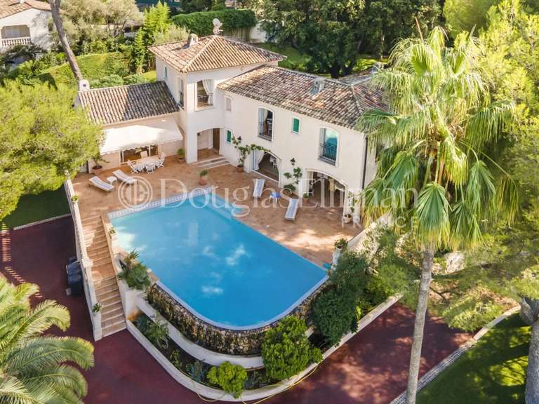 Villa avec Vue sur mer Cap-d-antibes - 6 chambres - 400m²