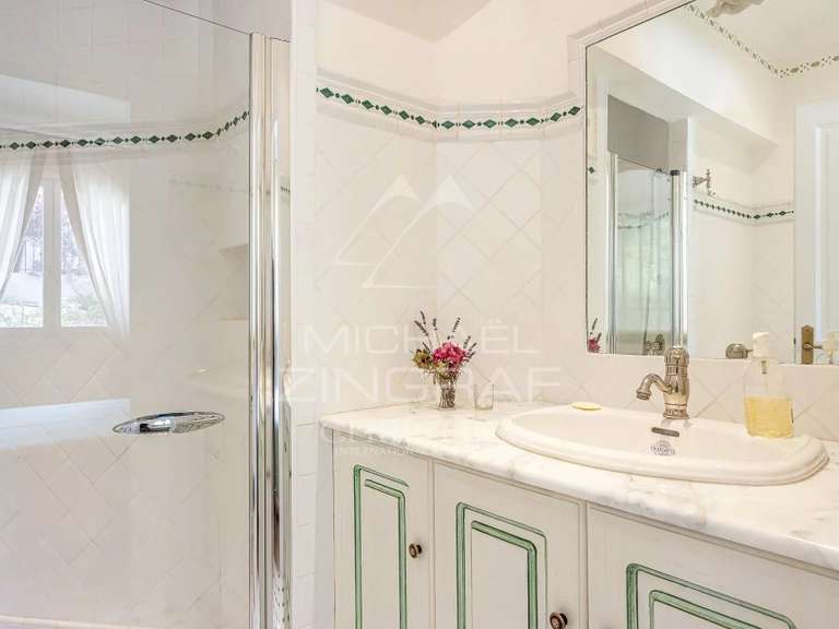 Villa avec Vue sur mer Cap-d-antibes - 4 chambres - 250m²