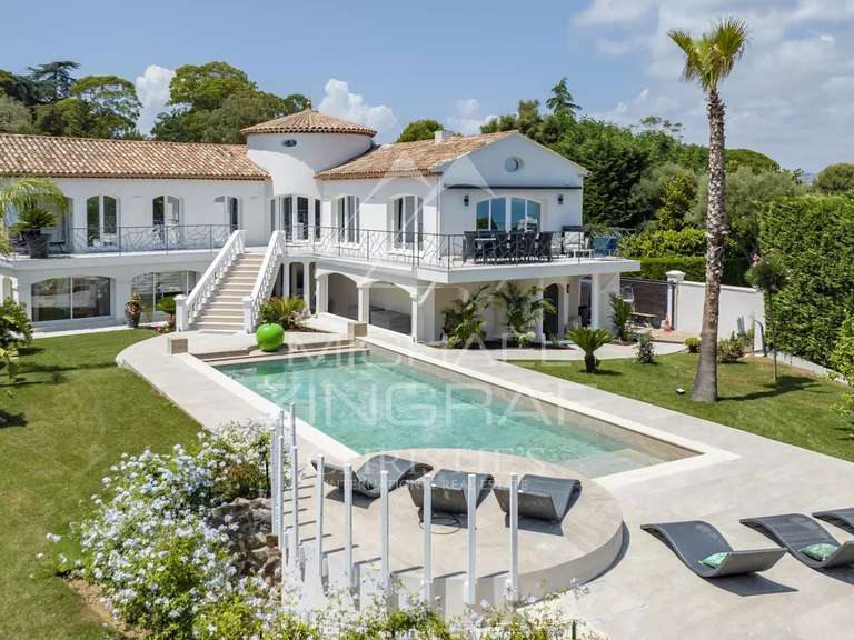 Villa avec Vue sur mer Cap-d-antibes - 4 chambres - 280m²