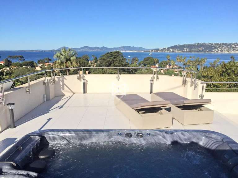 Villa avec Vue sur mer Cap-d-antibes - 6 chambres - 420m²
