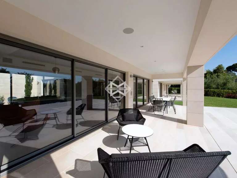 Villa avec Vue sur mer Cap-d-antibes - 6 chambres - 350m²