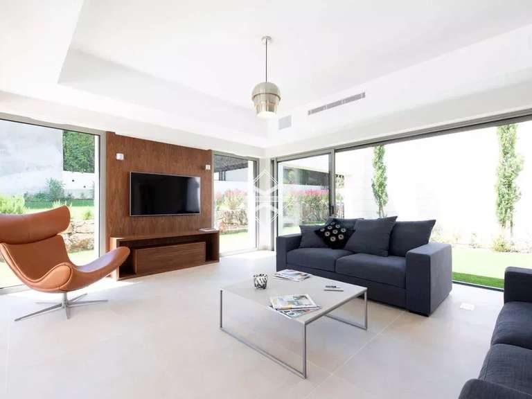 Villa avec Vue sur mer Cap-d-antibes - 6 chambres - 350m²