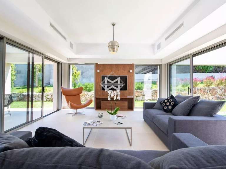 Villa avec Vue sur mer Cap-d-antibes - 6 chambres - 350m²