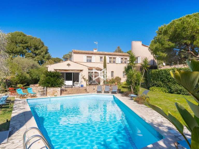 Villa avec Vue sur mer Cap-d-antibes - 5 chambres - 300m²
