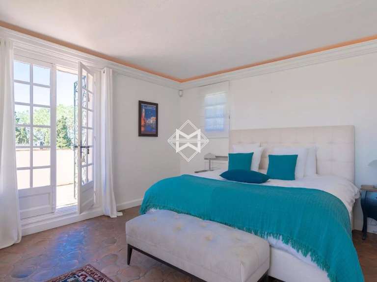 Villa avec Vue sur mer Cap-d-antibes - 5 chambres - 300m²