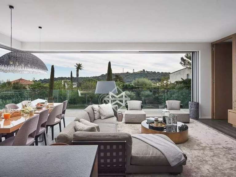 Villa avec Vue sur mer Cap-d-antibes - 5 chambres - 330m²