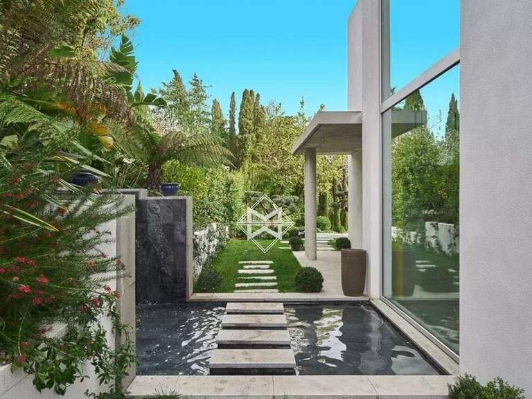 Villa avec Vue sur mer Cap-d-antibes - 5 chambres - 330m²