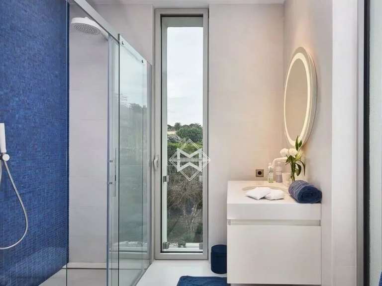 Villa avec Vue sur mer Cap-d-antibes - 5 chambres - 330m²