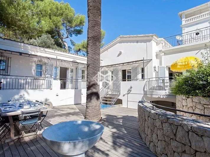 Villa Cap-d-antibes