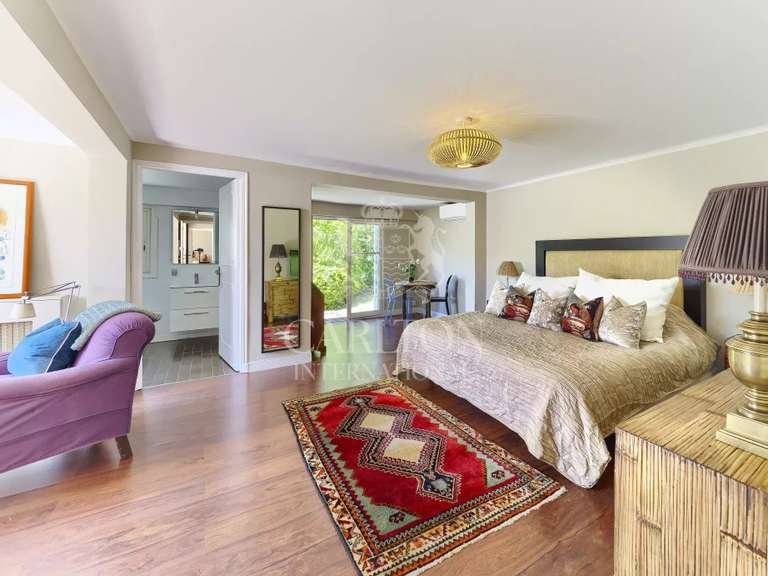 Villa avec Vue sur mer Cap-d-antibes - 5 chambres - 280m²