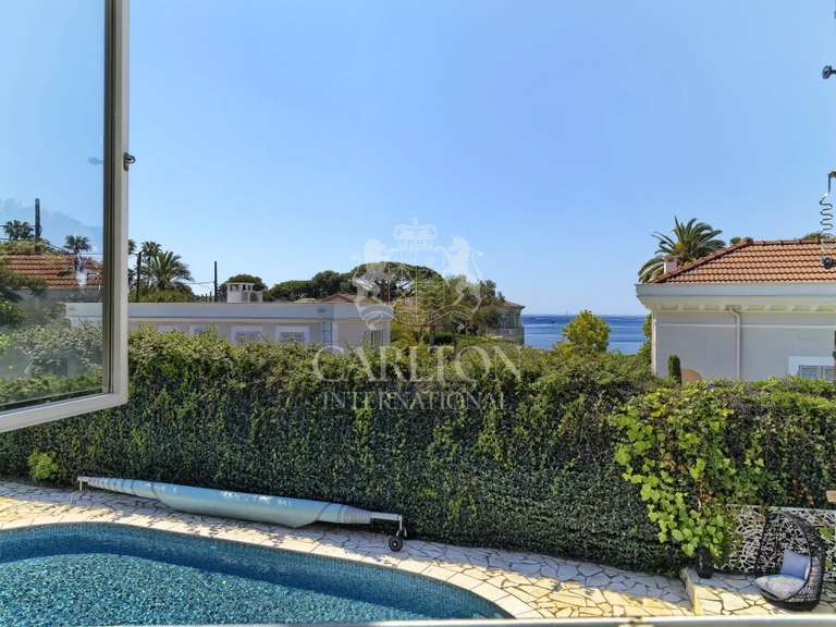 Villa avec Vue sur mer Cap-d-antibes - 5 chambres - 280m²