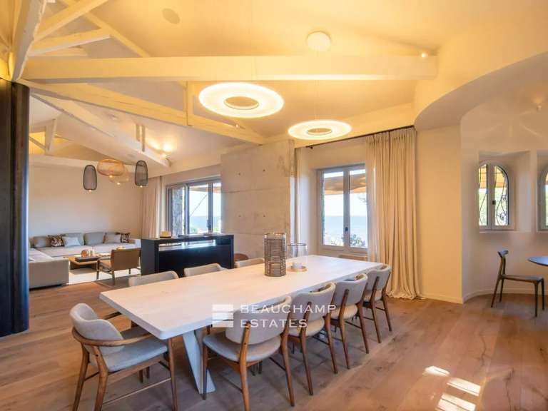 Villa avec Vue sur mer Cap-d-antibes - 7 chambres - 360m²