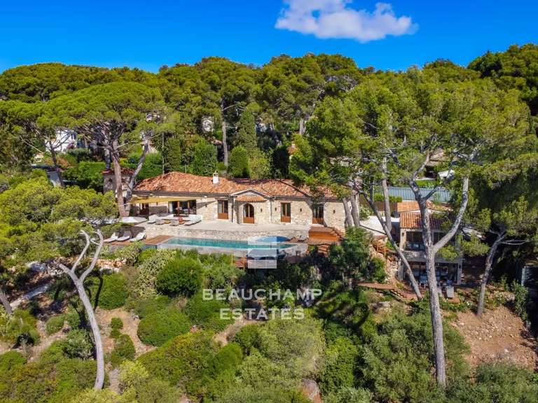 Villa with Sea view cap-d-antibes - 7 bedrooms - 360m²